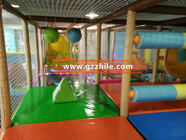 捷克斯洛伐克-室内兒童淘氣堡項目經典案例