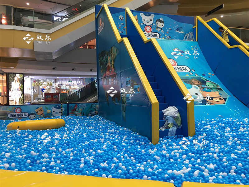 海洋球池兒童遊樂場