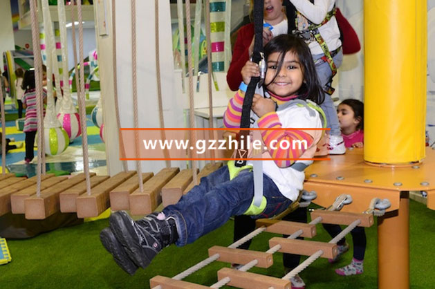 兒童拓展設備
