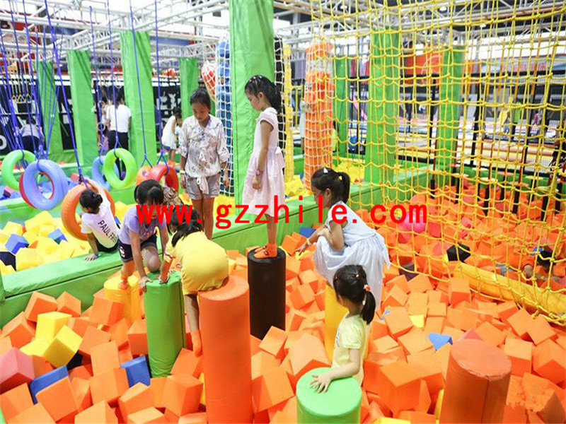 淘氣堡,室内淘氣堡,室内淘氣堡兒童樂園,室内水上樂園,淘氣堡廠家,淘氣堡設計,室内兒童樂園設備,兒童樂園廠家,超級蹦床,蹦床主題公園