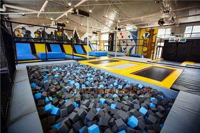 淘氣堡,室内淘氣堡,室内淘氣堡兒童樂園,室内水上樂園,淘氣堡廠家,淘氣堡設計,室内兒童樂園設備,兒童樂園廠家,超級蹦床,蹦床主題公園