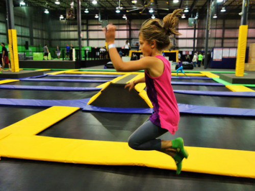 淘氣堡,室内淘氣堡,室内淘氣堡兒童樂園,室内水上樂園,淘氣堡廠家,淘氣堡設計,室内兒童樂園設備,兒童樂園廠家,超級蹦床,蹦床主題公園